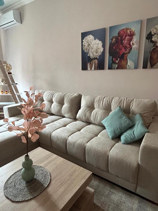 Apartman Teodora スボティツァ エクステリア 写真